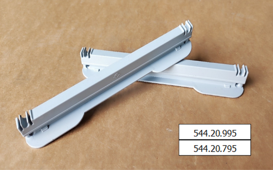 <p>Кріплення до сушок для посуду з пазом для підноса, пластик сірий</p>